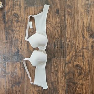 Aerie smoothez bra size 38C new with tags, never worn!